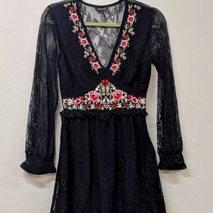 Top Shop (4) Lace Embroidered Dress